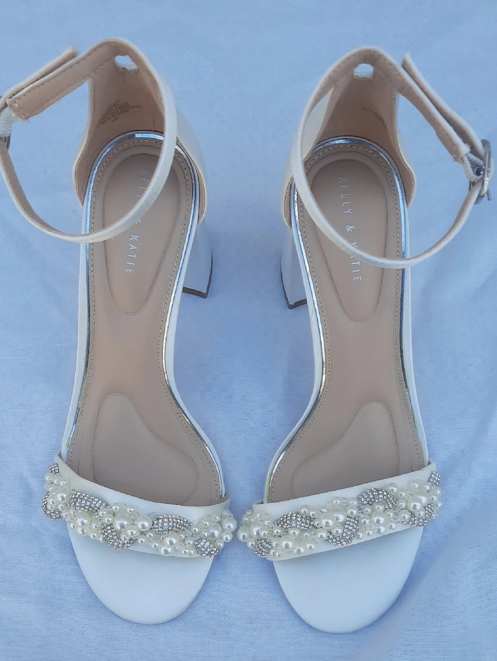 Kelly & Katie Drema Sandal - white bridal heel Size 9 - Picture 3 of 8
